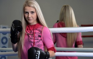 Fabiana, boksierja shqiptarja luan për titullin kampion